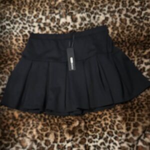 Fashion Nova Black Mini Skirt